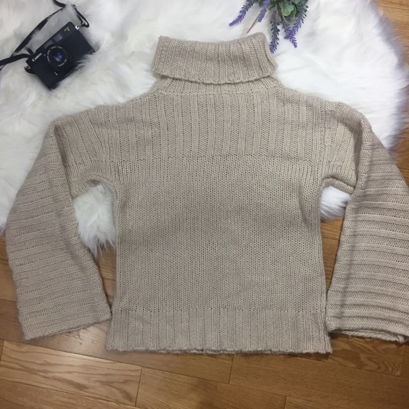 Saks Fifth Avenue Turtleneck Knit Sweater Petite S - Picture 7 of 8